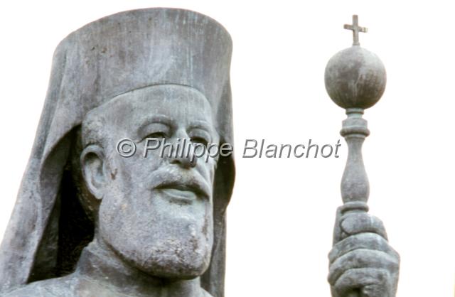 chypre 20.JPG - Statue de l'archevèque Makarios IIINicosieChypre